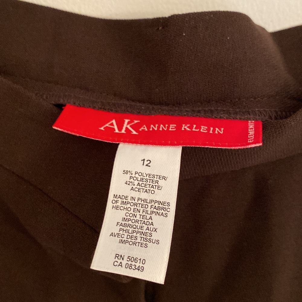 Anne Klein,brown pants, excellent condition, measurements and photos below - Picture 2 of 6